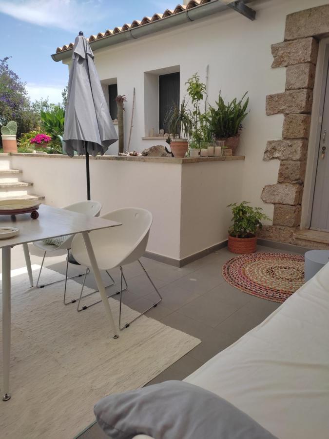 Casa Aquilino Villa Castrignano del Capo Luaran gambar