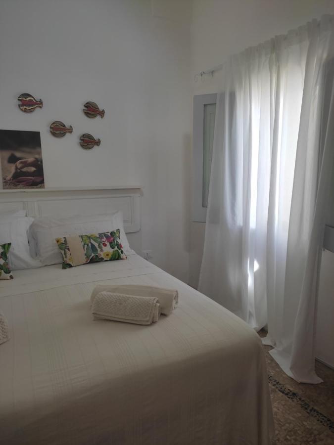 Casa Aquilino Villa Castrignano del Capo Luaran gambar